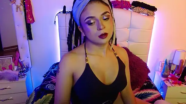 Snapshot of elapetitie chatting on September 2025 04:13:02 AM elapetitie online show from September 2025 04:13:02 AM