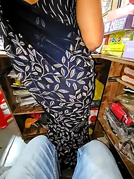 Snapshot of indianhotwife639 chatting on January 2026 05:22:02 AM indianhotwife639 online show from January 2026 05:22:02 AM