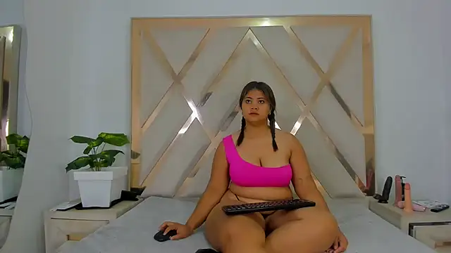 Snapshot of arielasm chatting on March 2026 12:01:01 PM arielasm online show from March 2026 12:01:01 PM