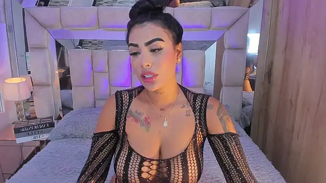 MaddyGray  online show from September 2025 06:20:02 PM