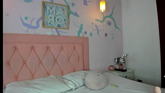 Snapshot of NoahPerez chatting on September 2025 12:54:01 AM NoahPerez online show from September 2025 12:54:01 AM