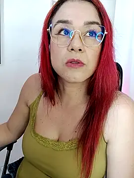 Snapshot of kim7_ chatting on March 2026 02:10:02 PM kim7 online show from March 2026 02:10:02 PM