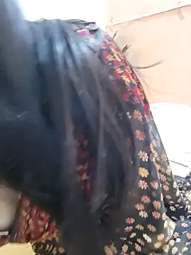 Shalu G online show from November 2025 06:24:01 AM