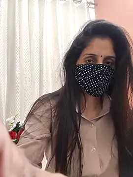 Shalu G online show from December 2025 02:51:02 AM