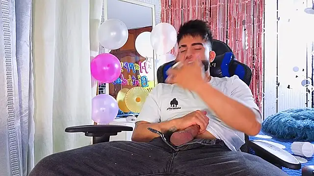 King Draven3 online show from November 2025 07:35:02 PM