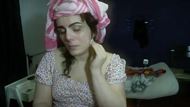 turkishTransEfsun online show from October 2025 03:29:01 PM