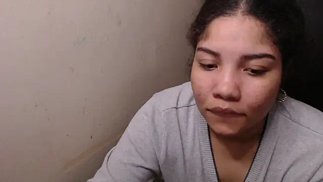 madelene online show from September 2025 03:00:02 AM