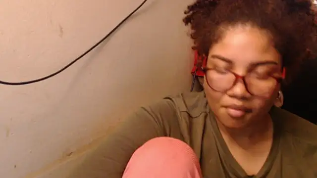 Snapshot of madelene chatting on February 2026 03:51:02 AM madelene online show from February 2026 03:51:02 AM