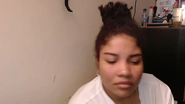 madelene online show from May 2026 02:27:02 AM