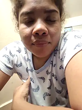 madelene online show from May 2026 05:44:01 PM