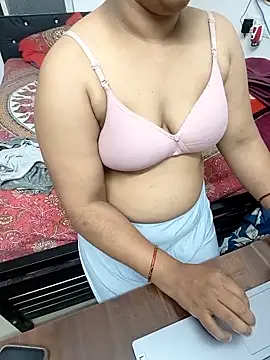 Snapshot of Rushali_69 chatting on May 2026 02:12:02 PM Rushali 69 online show from May 2026 02:12:02 PM