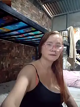 SexyHottMom online show from May 2026 01:03:01 AM