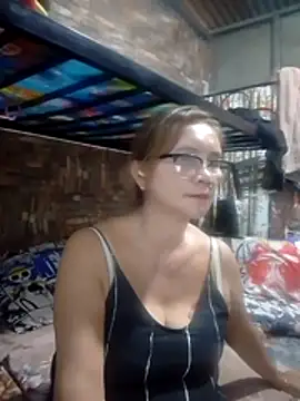 SexyHottMom online show from July 2026 06:27:01 AM