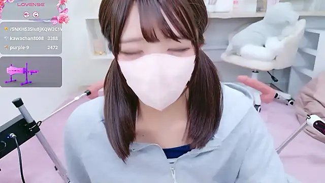 Snapshot of Reina_Fcup chatting on January 2026 12:42:01 PM Reina Fcup online show from January 2026 12:42:01 PM