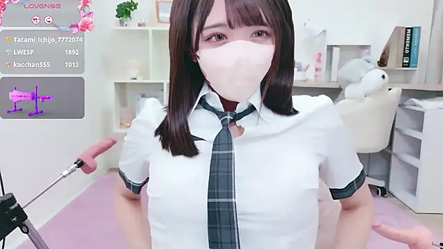 Snapshot of Reina_Fcup chatting on February 2026 01:18:01 PM Reina Fcup online show from February 2026 01:18:01 PM