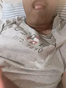 moonflower25 online show from November 2025 06:40:02 PM