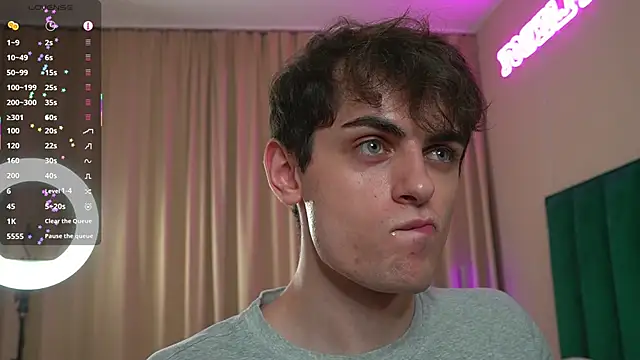 Snapshot of fordenisk chatting on October 2025 03:12:01 PM fordenisk online show from October 2025 03:12:01 PM