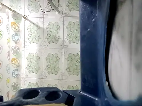 Crissrg4 online show from September 2025 12:50:01 PM