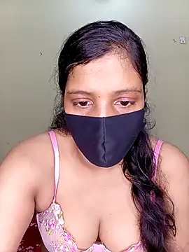 Rose-luckey online show from October 2025 12:27:01 PM