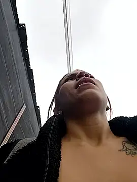 Zoe73  online show from October 2025 04:51:01 PM