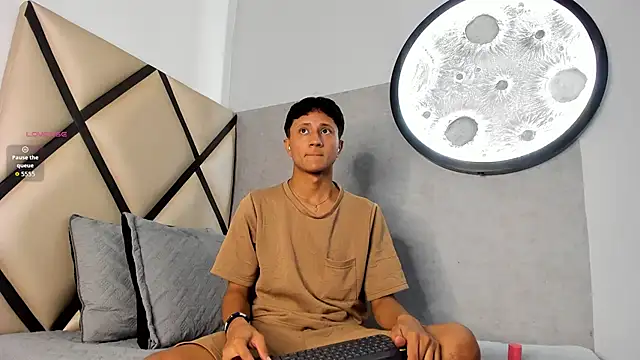  Leohot  online show from September 2025 03:17:02 AM