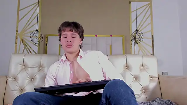 SEXYBOY VC online show from October 2025 12:34:02 PM