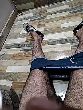 monty935 online show from November 2025 04:18:02 PM