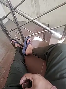 monty935 online show from March 2026 05:24:01 AM