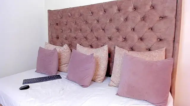 scarlett buunny online show from September 2025 10:20:02 PM