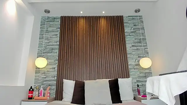 Snapshot of Miagomezx chatting on October 2025 09:59:02 PM Miagomezx online show from October 2025 09:59:02 PM