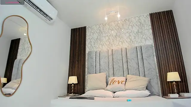 Snapshot of Miagomezx chatting on October 2025 06:26:02 PM Miagomezx online show from October 2025 06:26:02 PM