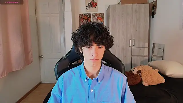 Nude Boy18 online show from May 2026 11:44:02 PM