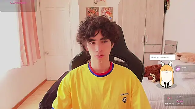 Nude Boy18 online show from May 2026 04:01:02 PM