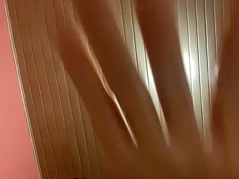 lucioliveira online show from September 2025 03:03:02 PM