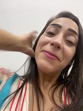 lucioliveira online show from September 2025 02:06:02 AM