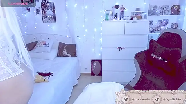 Crystal somnia online show from July 2026 10:16:02 PM