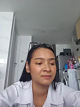 Natural Asian Girl online show from October 2025 04:33:01 AM