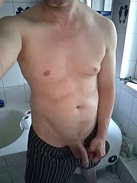 Spritser1980 online show from June 2026 06:19:02 AM