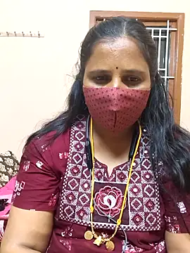 Snapshot of Tamil_Sweety chatting on November 2025 06:28:01 PM Tamil Sweety online show from November 2025 06:28:01 PM