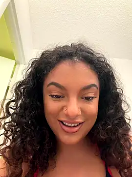 Snapshot of allybluee777 chatting on November 2025 04:28:02 PM allybluee777 online show from November 2025 04:28:02 PM