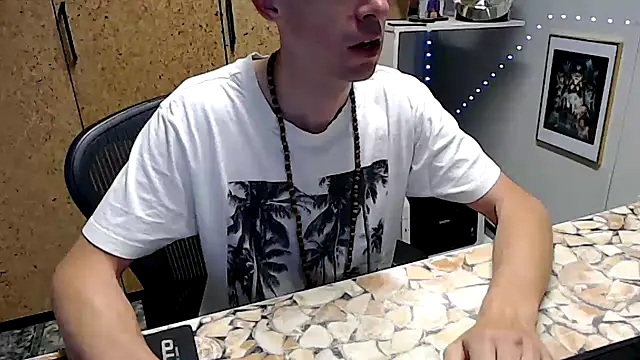 Snapshot of sakiramissy chatting on October 2025 05:37:02 AM sakiramissy online show from October 2025 05:37:02 AM