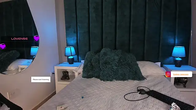 kate cass online show from October 2025 03:37:02 AM