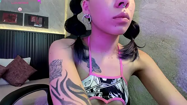 Snapshot of dark__nymph chatting on September 2025 12:17:01 PM dark nymph online show from September 2025 12:17:01 PM