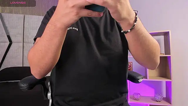 Axel grey  online show from February 2026 01:16:01 PM