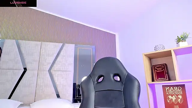 Axel grey  online show from March 2026 12:32:01 PM