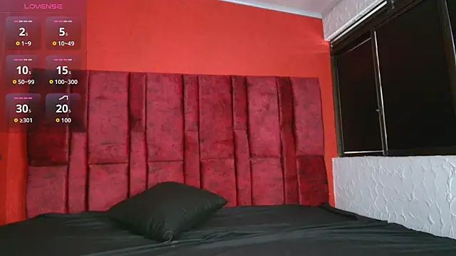 Snapshot of LilithVibe_ chatting on February 2026 04:03:02 PM LilithVibe online show from February 2026 04:03:02 PM