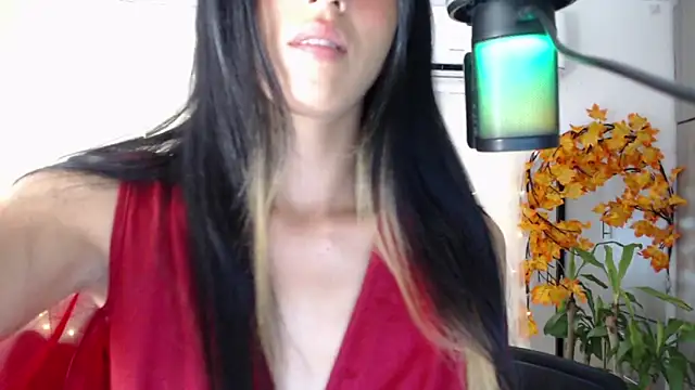 cristal aixa12 online show from October 2025 07:34:01 PM