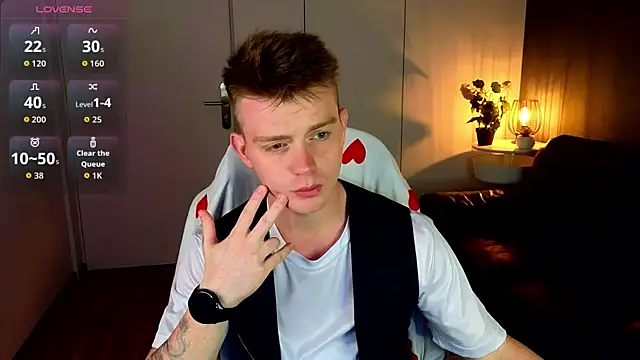 Happydeimos online show from July 2026 10:30:02 PM