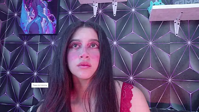 Snapshot of Megan_Luxe chatting on September 2025 04:03:01 AM Megan Luxe online show from September 2025 04:03:01 AM