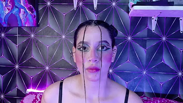 Snapshot of Megan_Luxe chatting on October 2025 05:28:02 AM Megan Luxe online show from October 2025 05:28:02 AM